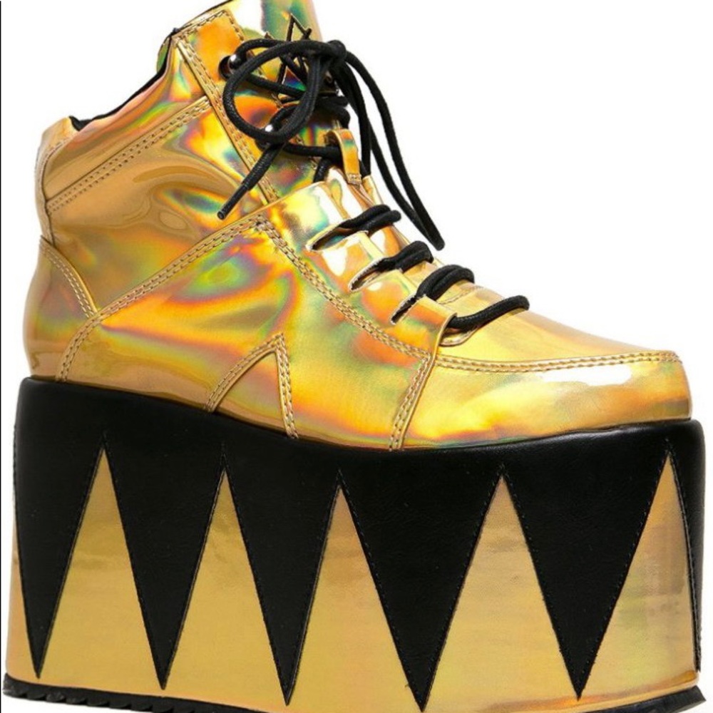 Y.R.U. ORIGINAL Qozmo Platform Shoes